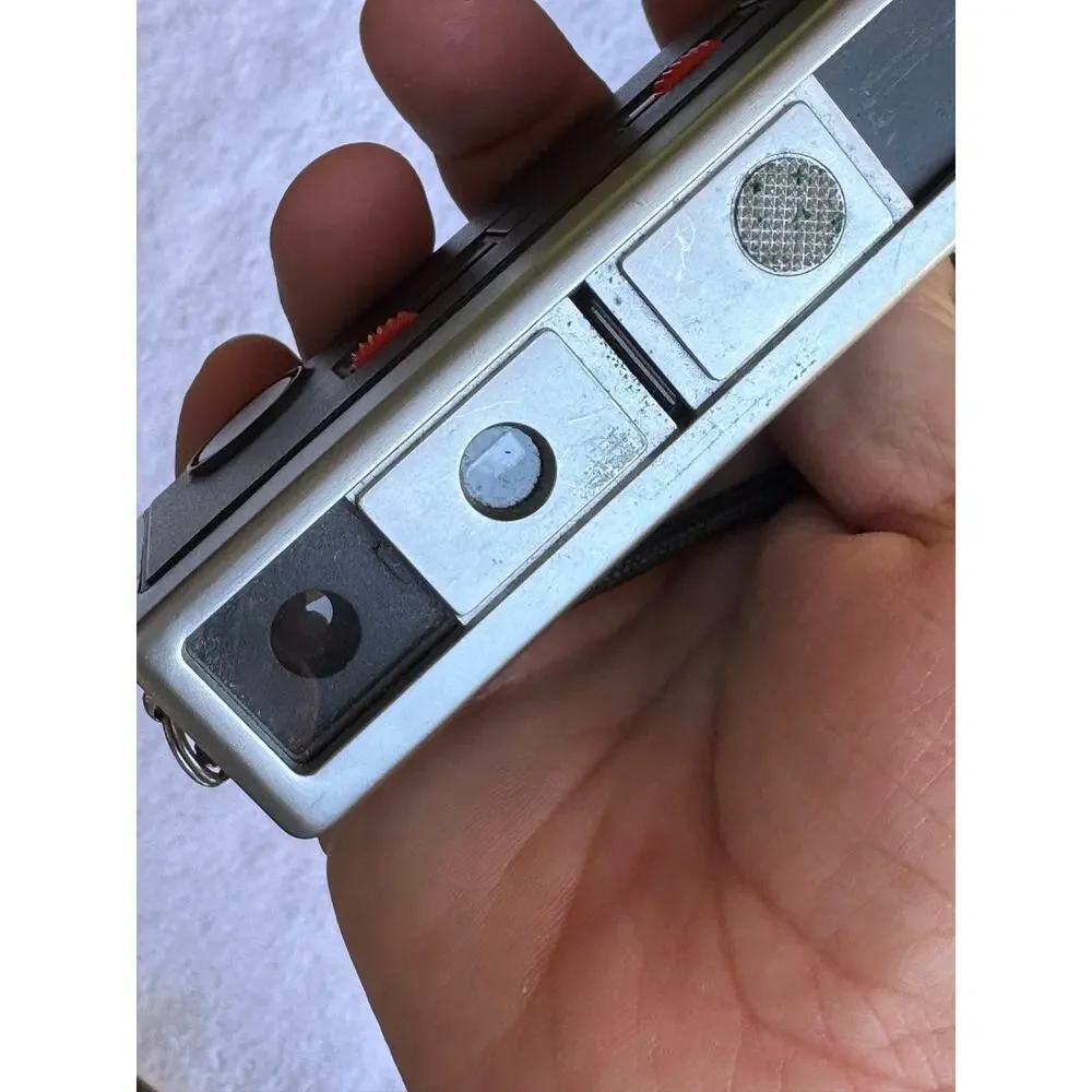 Minolta Autopak 450E Pocket 110 Film Camera